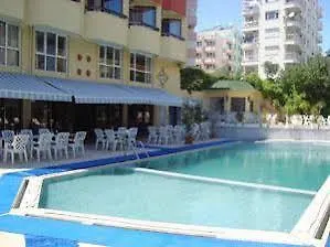 Eyfel Hotel Okurcalar